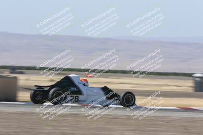 media/Jun-02-2024-CalClub SCCA (Sun) [[05fc656a50]]/Group 4/Qualifying/